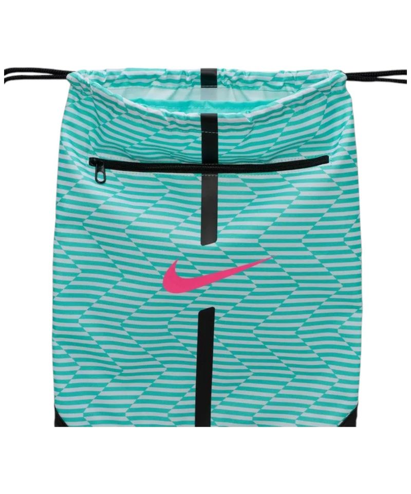 104947401-Bolso-deportivo-tipo-morral-Nike-Aurora-estampado-verde-con-negro