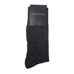 104853988-Par-de-calcetines-crew-Unexpected-gris-oscuro-con-rombos-para-hombre