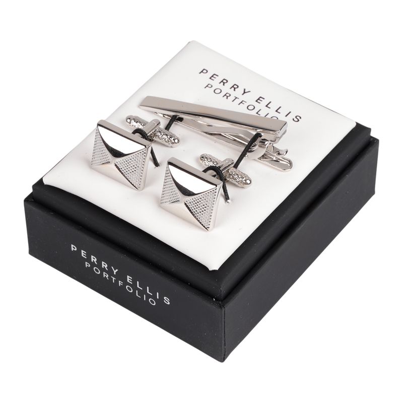 104814582-Set-de-mancuernillas-y-broche-Perry-Ellis-plateados-para-hombre