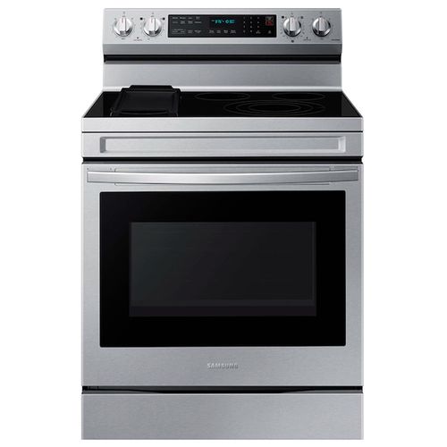 Cocina 5 quemadores horno de 6.3 PCU eléctrica 30" NE63F6711SR/AP Samsung