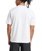104979711-Camiseta-deportiva-Adidas-Essentials-blanca-bordada-para-hombre