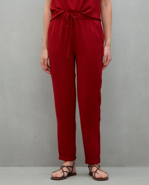Pantalón Easy Wear pull on rojo de cintura alta para mujer