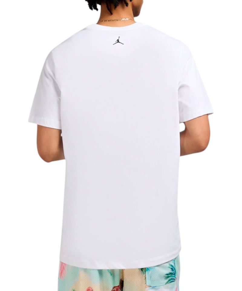 104988548-Camiseta-deportiva-Jordan-Flight-Essentials-Nike-blanca-para-hombre