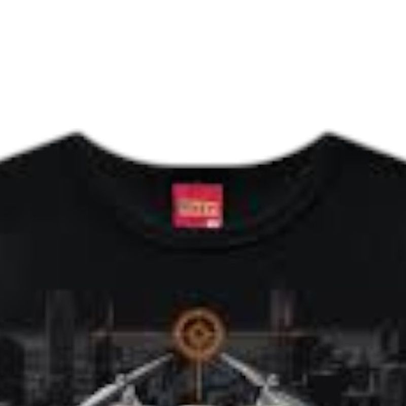 104940927-Camiseta-negra-con-estampado-para-niño