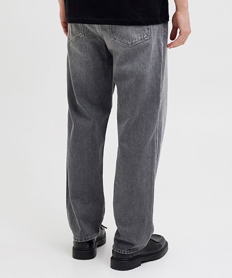 104918069-Jeans-baggy-fit-Jack---Jones-negro-denim-para-hombre