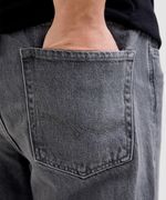 104918069-Jeans-baggy-fit-Jack---Jones-negro-denim-para-hombre
