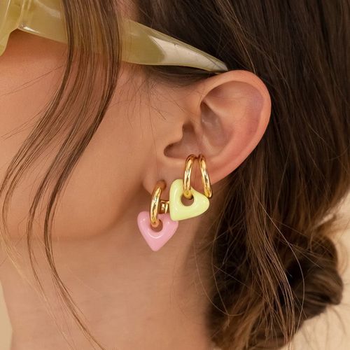 Set de 3 aretes dorados para mujer