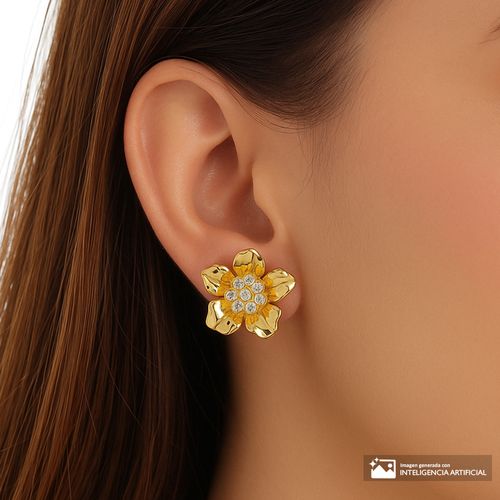 Aretes cortos de flor en color dorado para mujer