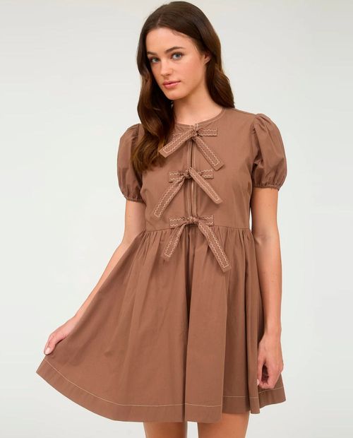 Vestido Mine casual café manga corta para mujer