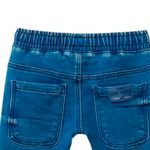 104998272-Jogger-azul-denim-para-niño