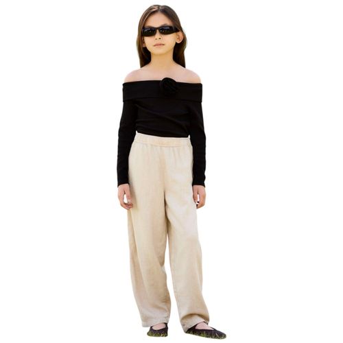 Pantalón beige sólido para niña