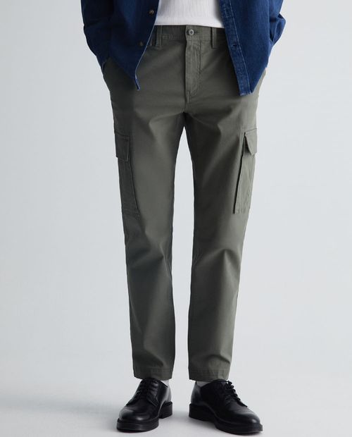 Pantalón cargo Sfera regular fit verde sage sólido para hombre