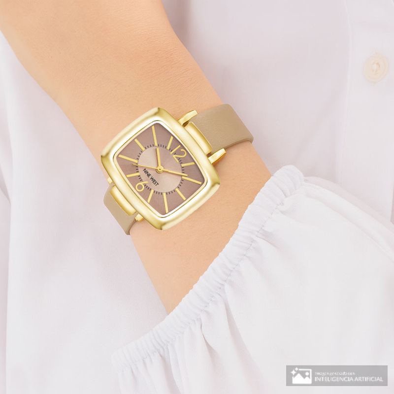 105007279-Reloj-Nine-West-analogo-de-cuero-beige-para-mujer