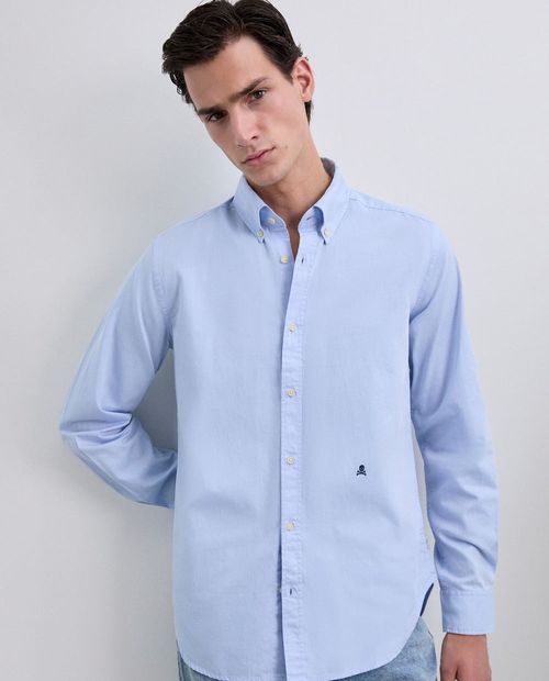 Camisa casual Scalpers regular fit celeste sólida para hombre