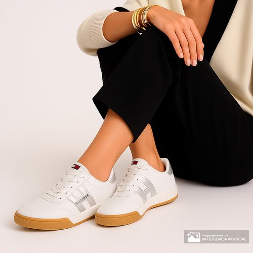 Zapato casual Tommy Hilfiger blanco para mujer