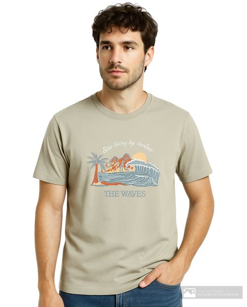 Camiseta Orange verde sage con bordado "Slow living by the sea" para hombre