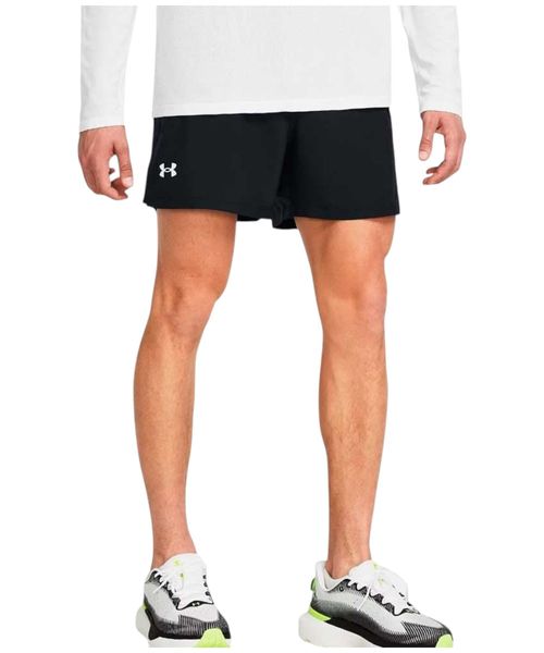 Short deportivo Under Armour negro sólido para hombre