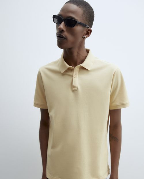 Camisa polo Sfera amarilla sólida para hombre