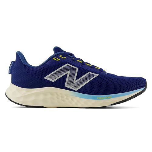 Zapato New Balance Fresh Foam Arishi V4 deportivo azul para hombre