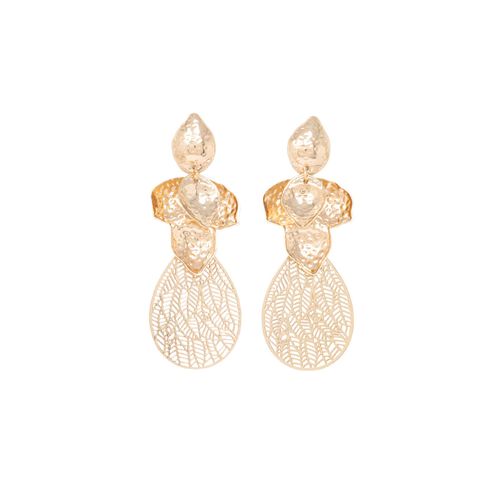 Aretes largos dorados para mujer