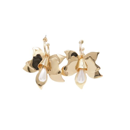 Aretes de flor dorados para mujer