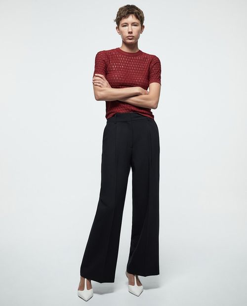 Blusa Sfera sweatshirt roja de mangas cortas para mujer