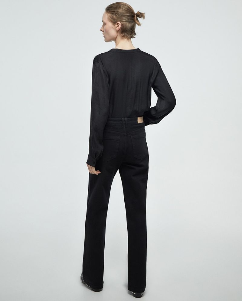 105021513-Blusa Sfera casual negra de manga larga para mujer