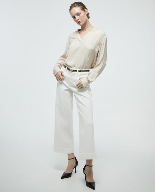 Blusa Sfera casual beige de manga larga para mujer