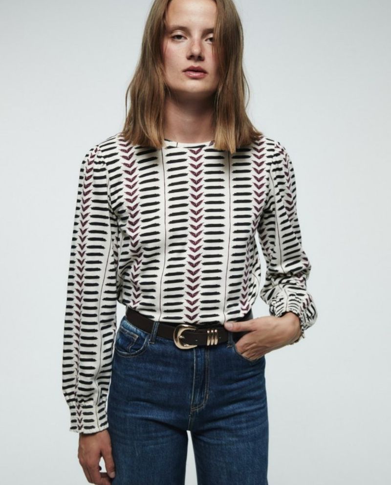 105021528-Blusa Sfera casual estampada de manga larga para mujer