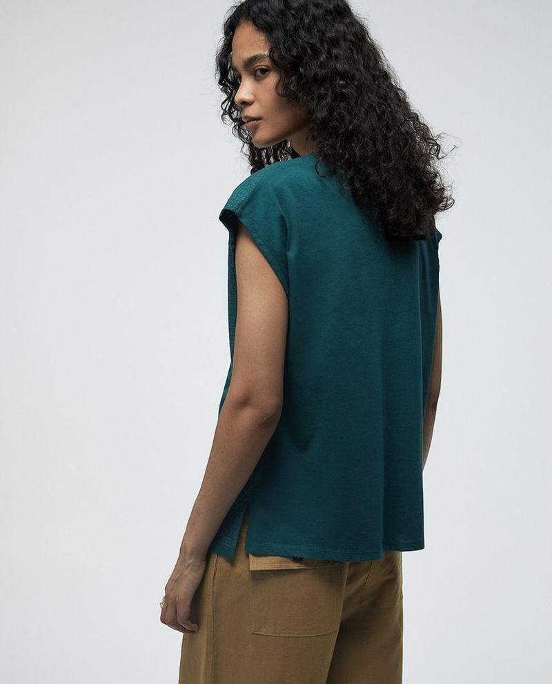 105019837-Blusa Sfera casual verde de mangas cortas para mujer