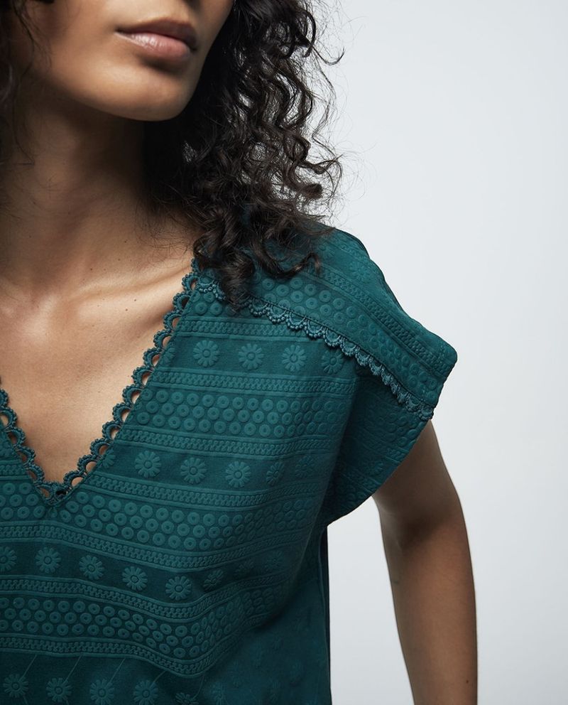 105019837-Blusa Sfera casual verde de mangas cortas para mujer