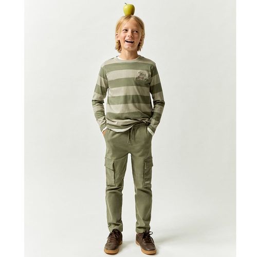 Pantalón cargo verde olivo para niño