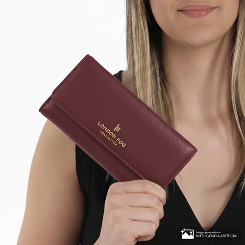 Billeteras Flap London Fog color rojo para mujer