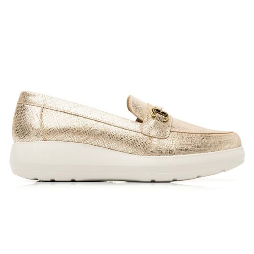 Zapato casual Flexi Edith color dorado para mujer