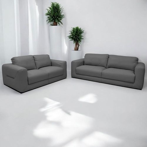 Sala 3-2 combinación piel y vinil Tamara