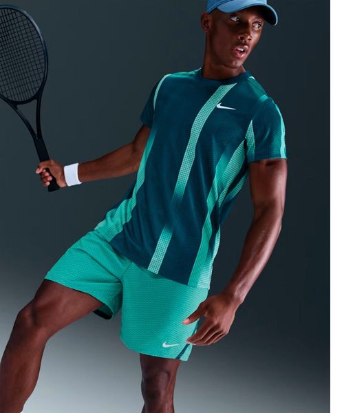 Camiseta deportiva Nike tenis azul rayada para hombre