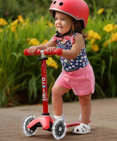 Scooter Micro Mini Deluxe Rojo LED