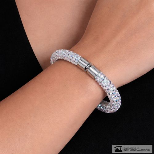 Brazalete de brass con cristales multicolor para mujer