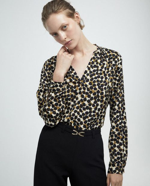 Blusa Sfera casual estampada manga larga para mujer