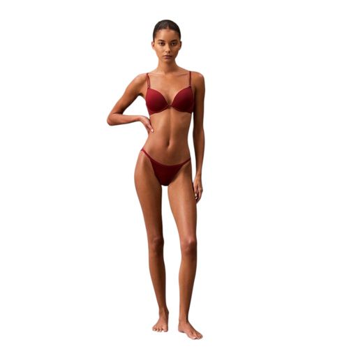 Bikini Calvin Klein rojo de cintura corta para mujer