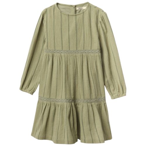 Vestido verde con textura para niña