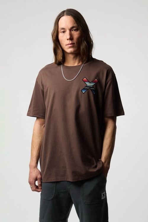 Camiseta Blue Banana regular fit café bordada para hombre