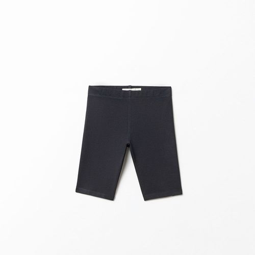 Short negro sólido para niña