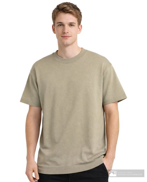 Camiseta Denim and Flower regular fit verde sólida para hombre