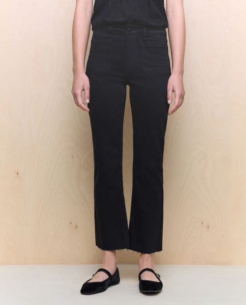 Jeans Easy Wear flare negro de cintura alta para mujer