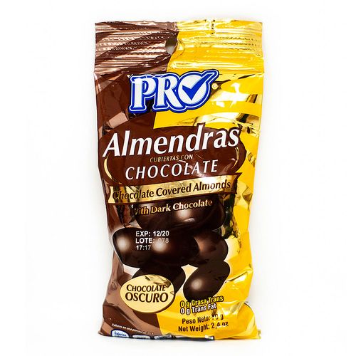 Pro almendra con chocolate oscuro