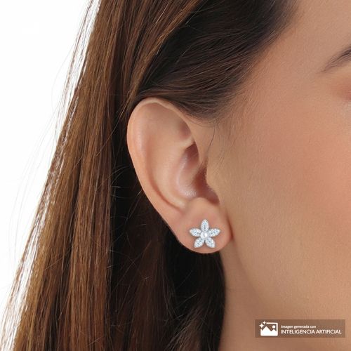 Aretes cortos en forma de flor con zirconia de plata para mujer