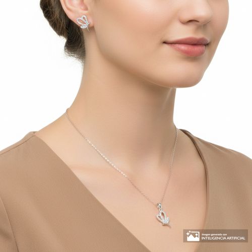 Set de aretes y cadena con dije de mariposa con zirconia de plata para mujer