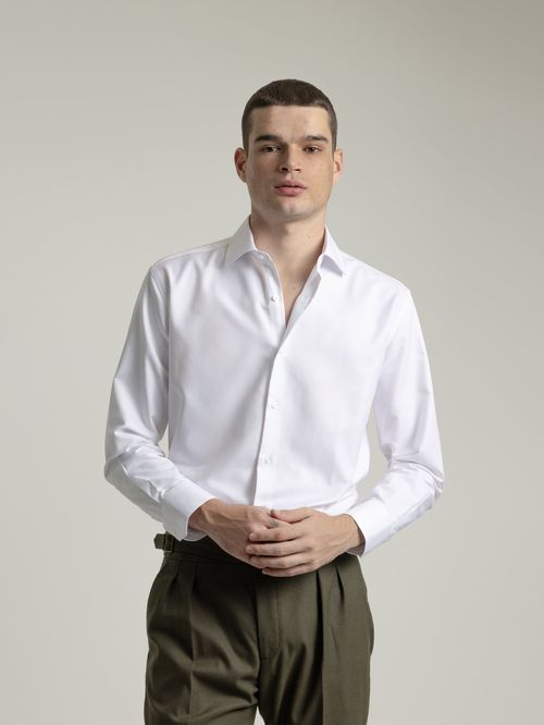 Camisa formal PuroEGO slim fit blanca sólida para hombre