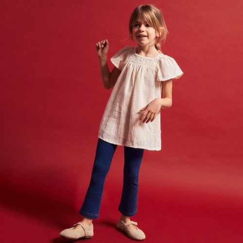 Vestido beige bordado para bebé niña